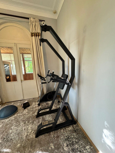 Брусья пресс турник DHZ Fitness A-3049 Брусья пресс турник DHZ Fitness A-3049